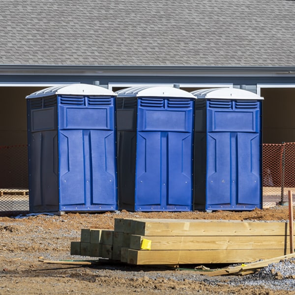 what is the cost difference between standard and deluxe porta potty rentals in Reading